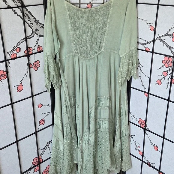 Sapogee Bohemian Dress with Corset Bodice Lace Detail Free Size Sage Green - Picture 12 of 16